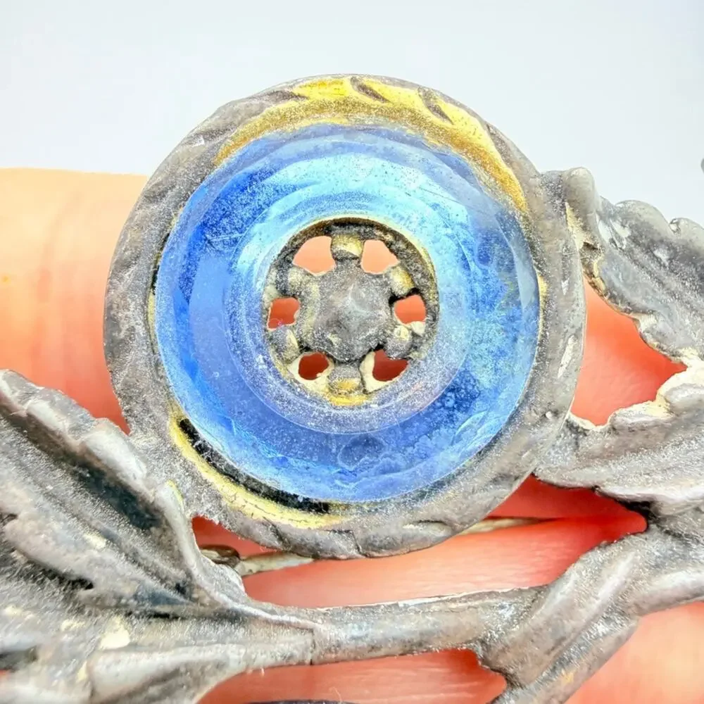 Vintage LN/25 Little Nemo Pot Metal Flower Brooch Pin Blue Glass Cabochons
